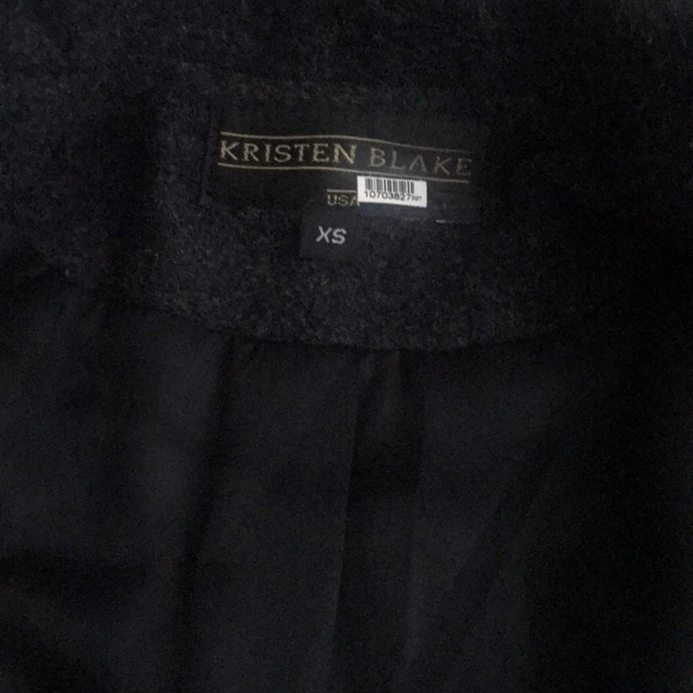 Coat - Picture 2 of 3